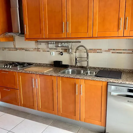 Вилла Adrian & Brian *